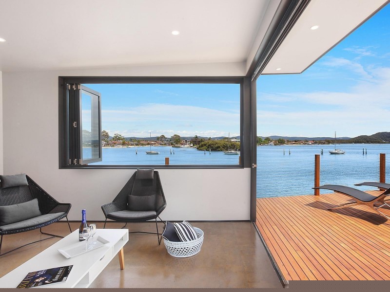 19 Empire Bay Drive, Daleys Point NSW 2257