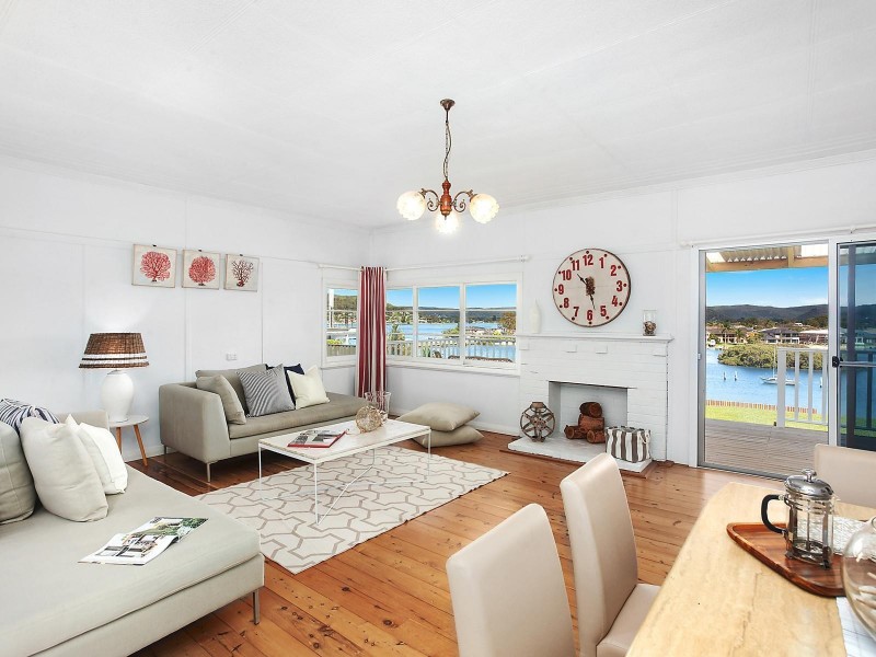 19 Empire Bay Drive, Daleys Point NSW 2257