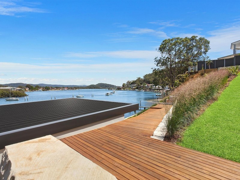 19 Empire Bay Drive, Daleys Point NSW 2257