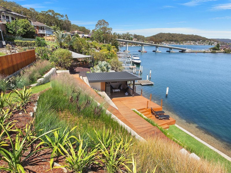 19 Empire Bay Drive, Daleys Point NSW 2257