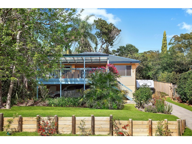 30 Grove Road, Wamberal NSW 2260