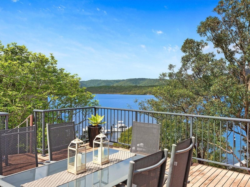 9 Wharf Street, East Gosford NSW 2250