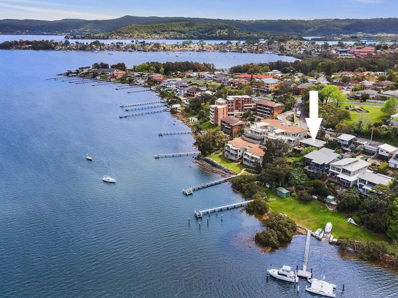 9 Wharf Street, East Gosford NSW 2250