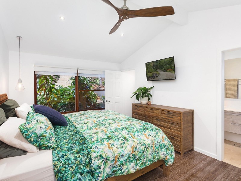 48 Hopetoun Street, Forresters Beach NSW 2260