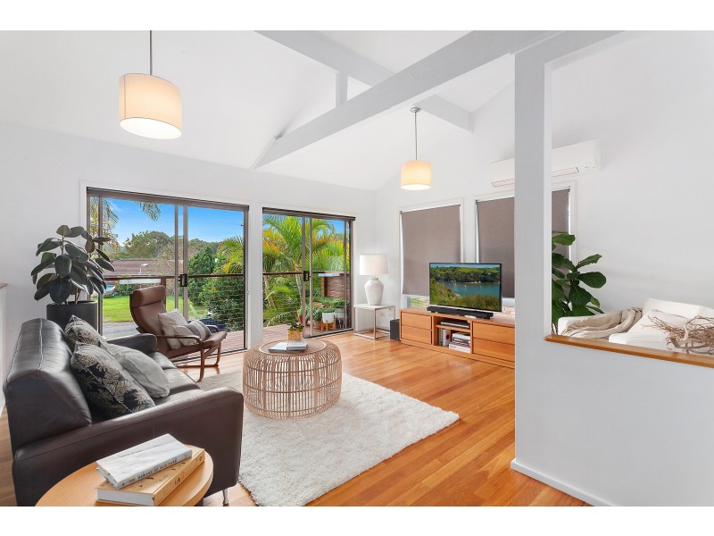 21 Heights Crescent, Wamberal NSW 2260