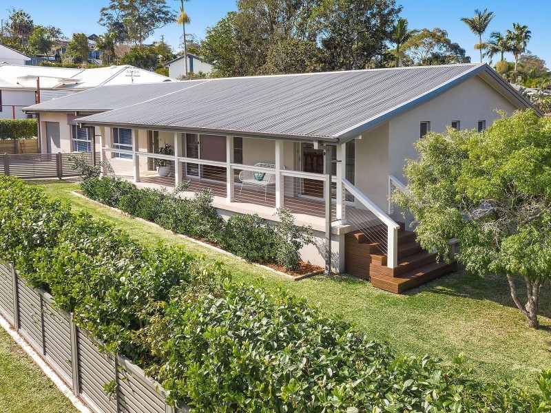 1 Pembrook Road, Wamberal NSW 2260