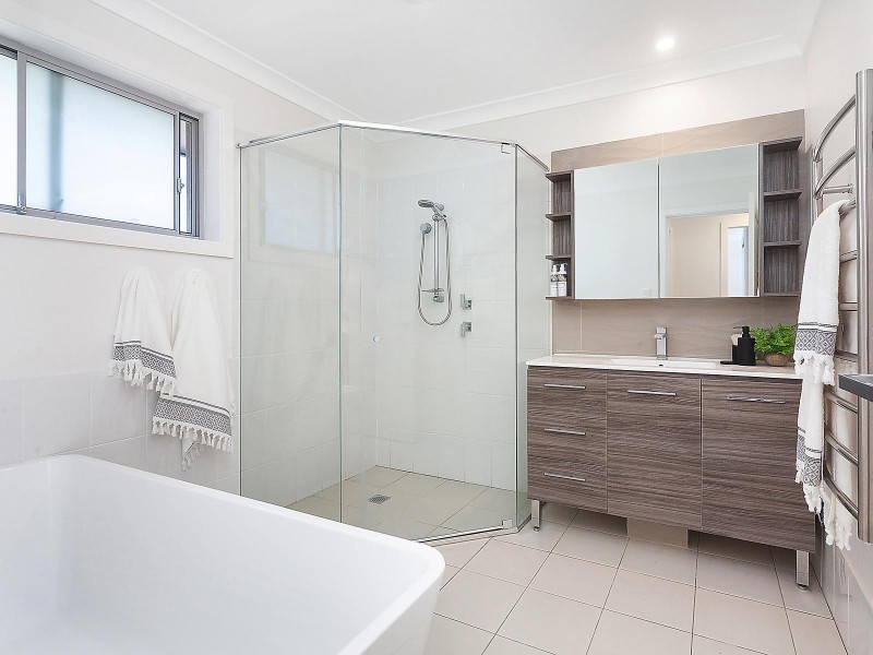 1 Pembrook Road, Wamberal NSW 2260