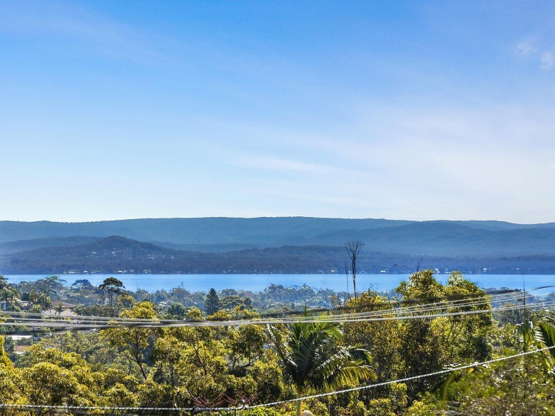36 Wordsworth Avenue, Bateau Bay NSW 2261