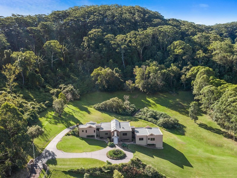 14 High Valley Close, Wamberal NSW 2260