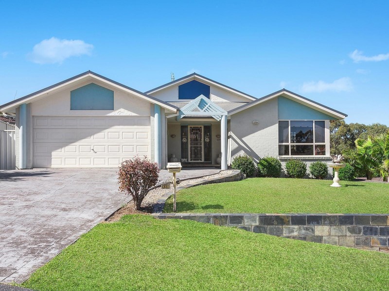 111 Bronzewing Drive, Erina NSW 2250