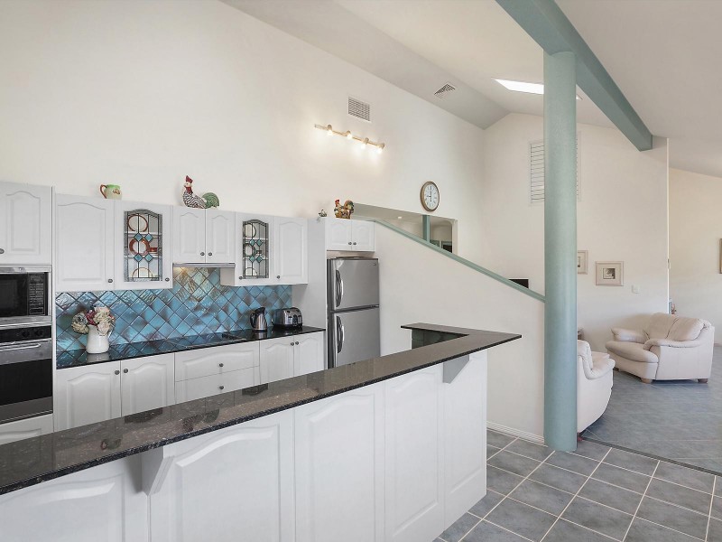 111 Bronzewing Drive, Erina NSW 2250