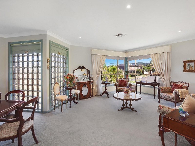 111 Bronzewing Drive, Erina NSW 2250