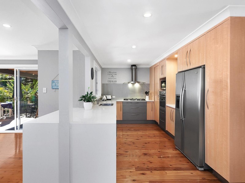 39 Boos Road, Forresters Beach NSW 2260