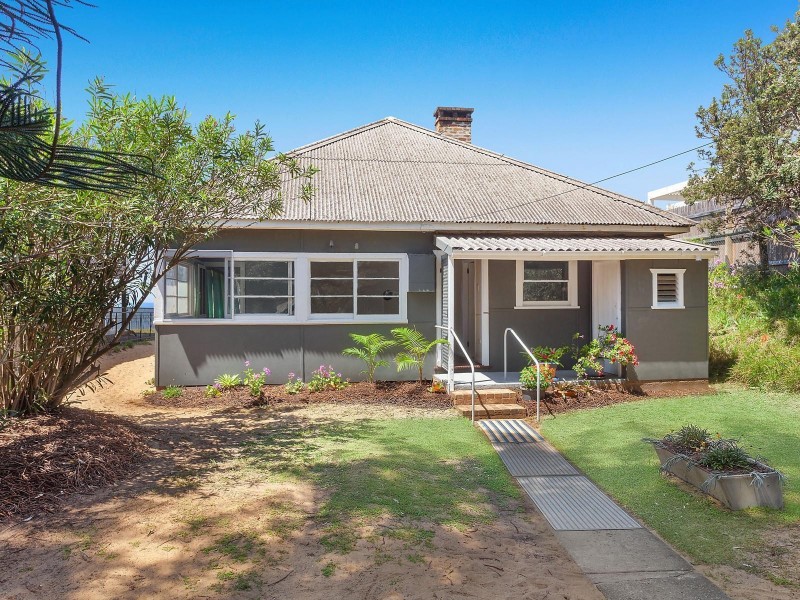 39 Tudibaring Parade, Macmasters Beach NSW 2251