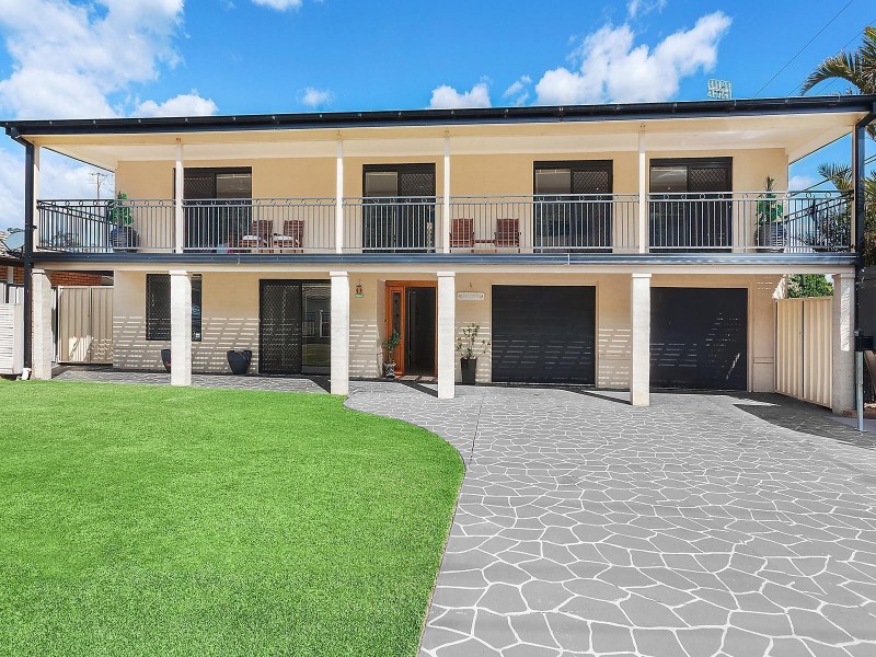 2 Arakoon Street, Kincumber NSW 2251