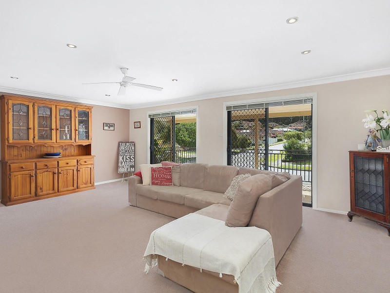 2 Arakoon Street, Kincumber NSW 2251