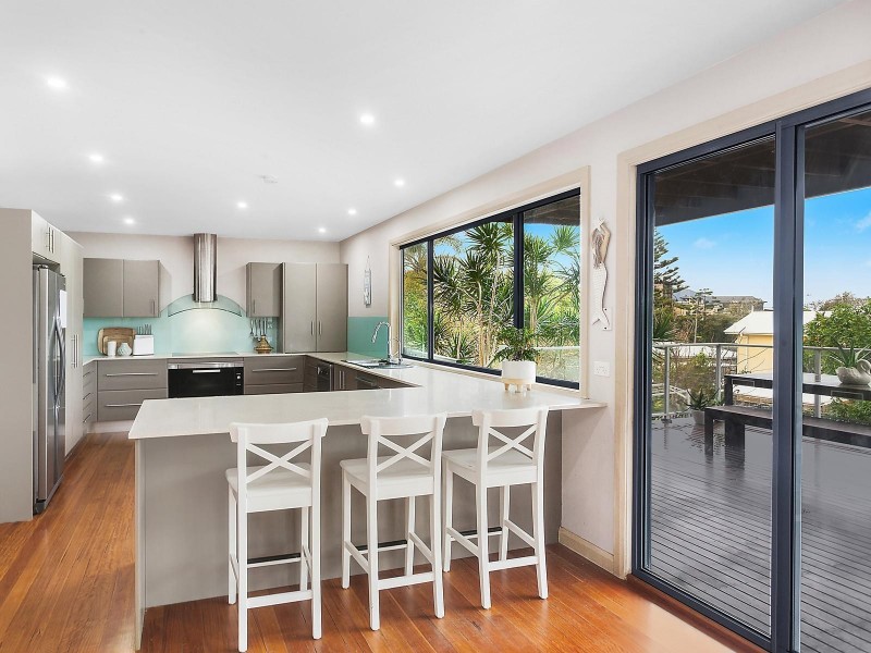 4 Lumeah Avenue, Wamberal NSW 2260