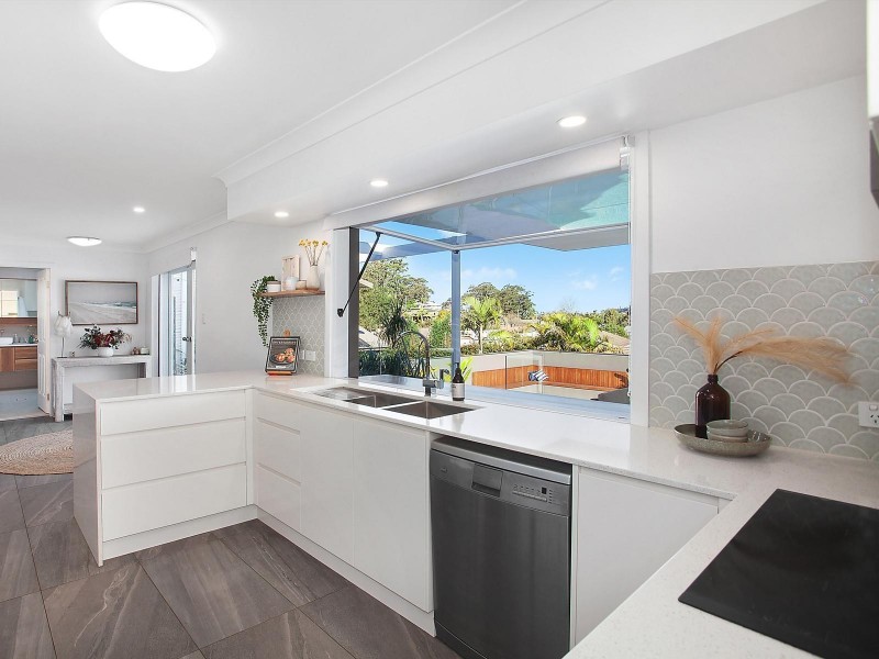 44 Hilltop Road, Wamberal NSW 2260