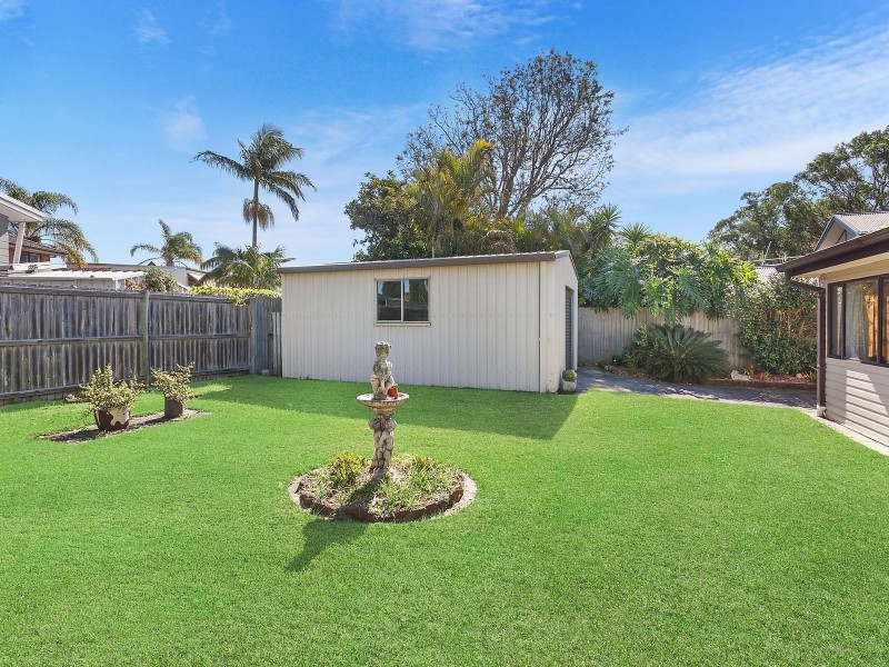 18 Heights Crescent, Wamberal NSW 2260