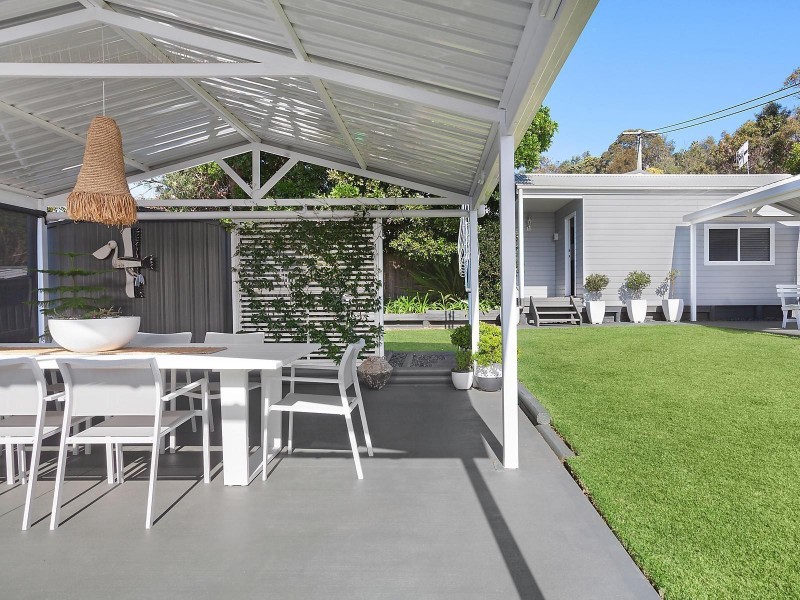 49 John Street, Forresters Beach NSW 2260