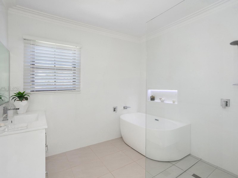 35 Beachcomber Parade, North Avoca NSW 2260