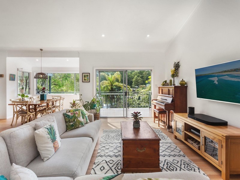 12 Harcourt Place, North Avoca NSW 2260