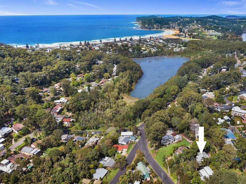 12 Harcourt Place, North Avoca NSW 2260