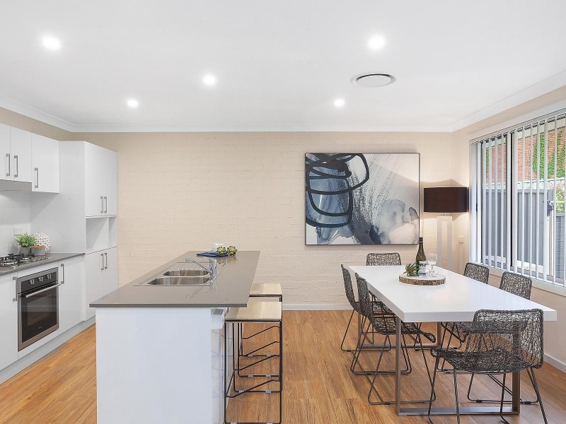 2/6 Darrin Close, Bateau Bay NSW 2261