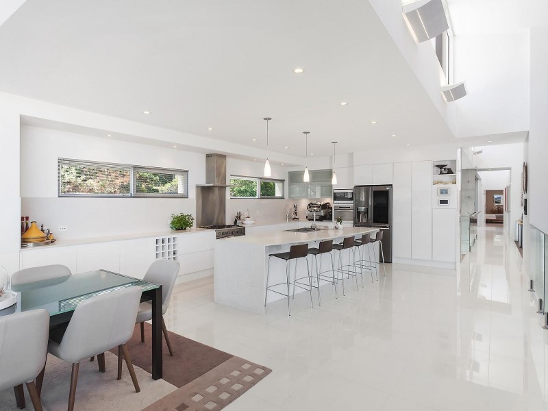 63 Forresters Beach Road, Forresters Beach NSW 2260