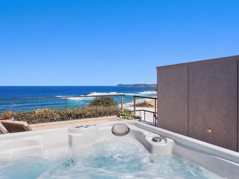 63 Forresters Beach Road, Forresters Beach NSW 2260