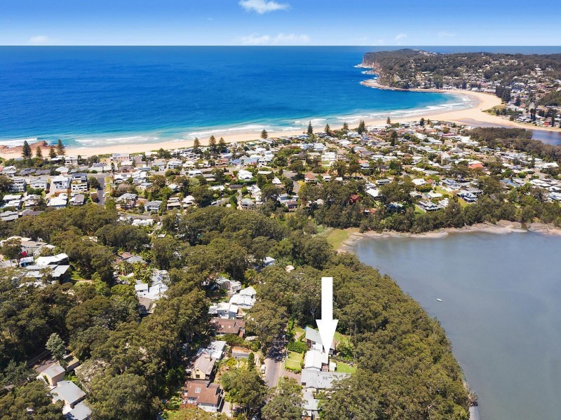100 Lake Shore Drive, North Avoca NSW 2260