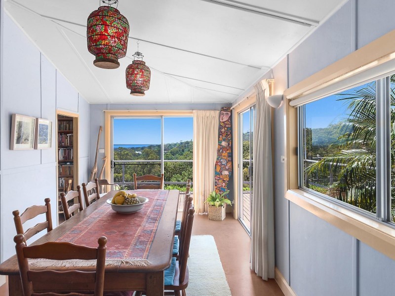 32 Whalans Road, Forresters Beach NSW 2260