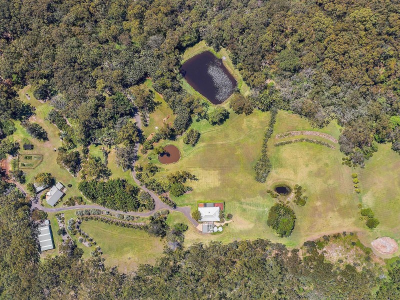 32 Whalans Road, Forresters Beach NSW 2260