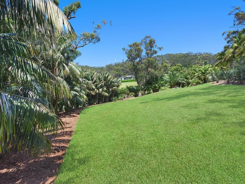 32 Whalans Road, Forresters Beach NSW 2260