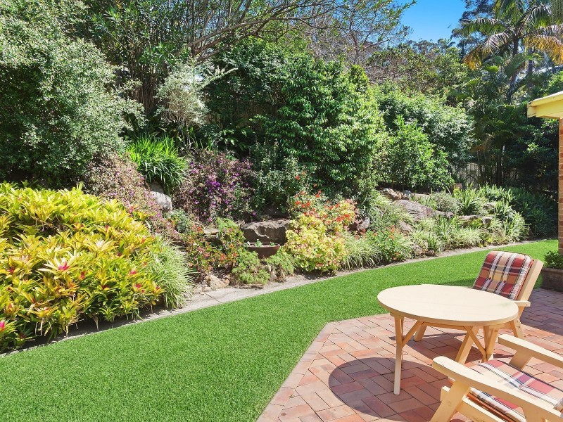 15 Hibiscus Avenue, North Avoca NSW 2260