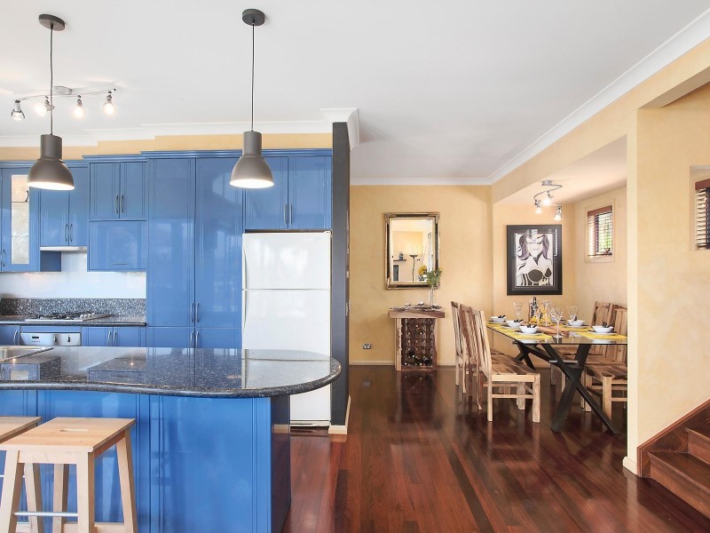 18 Blue Bell Drive, Wamberal NSW 2260