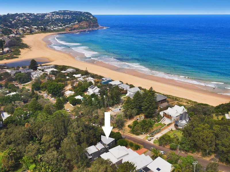28 Tudibaring Parade, Macmasters Beach NSW 2251