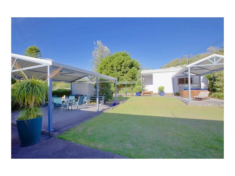 49 John Street, Forresters Beach NSW 2260