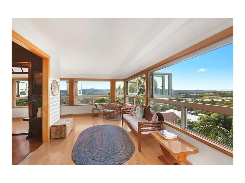 3 Yumbool Close, Forresters Beach NSW 2260