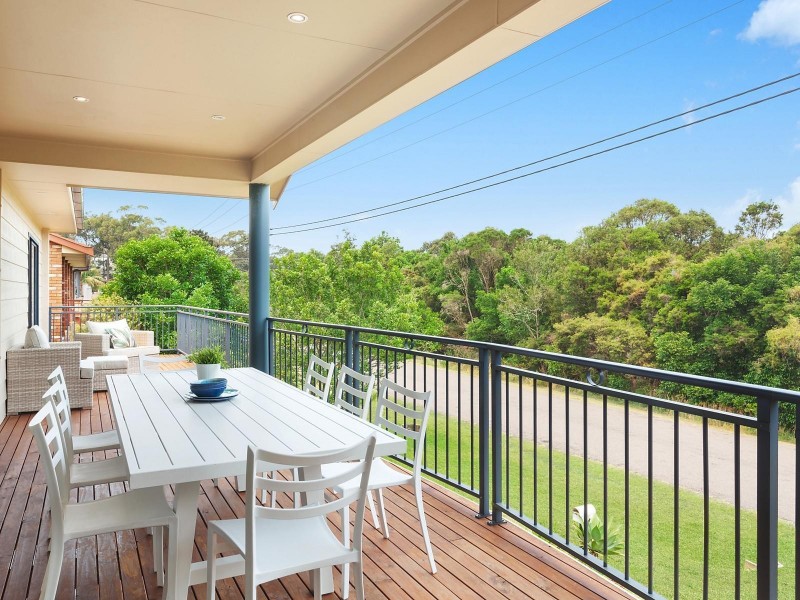 49 Blue Bell Drive, Wamberal NSW 2260