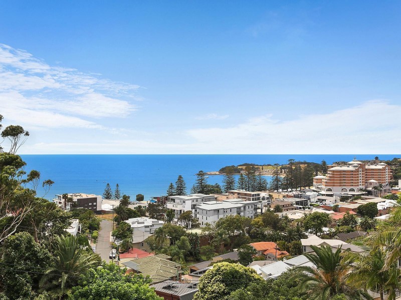 2/38 Barnhill Road, Terrigal NSW 2260