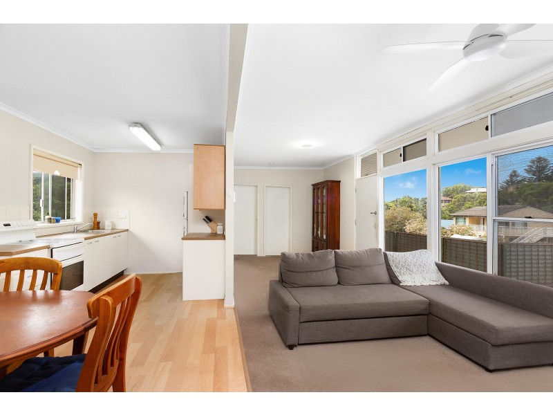 19 Boos Road, Forresters Beach NSW 2260