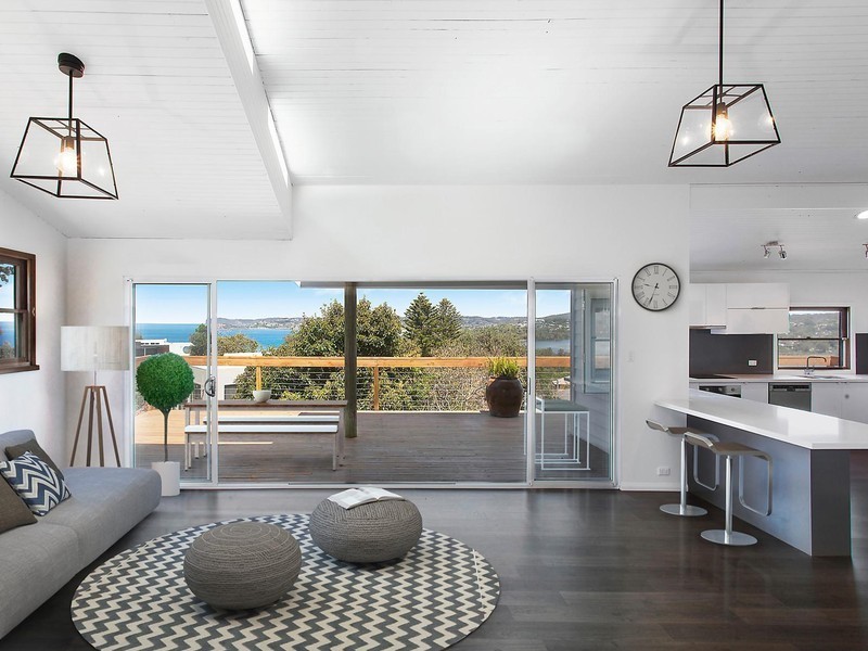 6 Kalakau Avenue, Forresters Beach NSW 2260