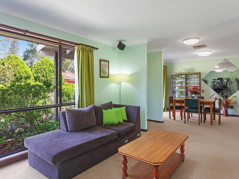 35 Samantha Crescent, Kincumber NSW 2251