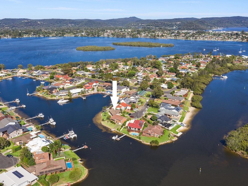 10 Skiff Place, St Huberts Island NSW 2257