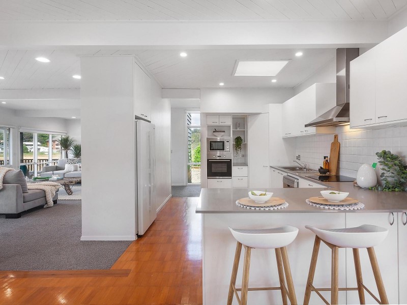 20 Bareena Avenue, North Avoca NSW 2260