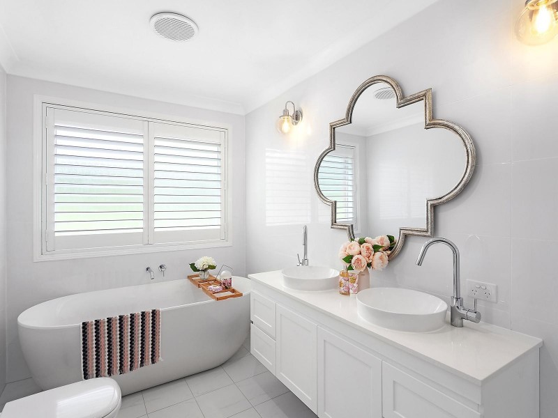 5 Warrambool Road, Wamberal NSW 2260