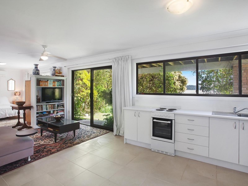 85 Beachview Esplanade, Macmasters Beach NSW 2251