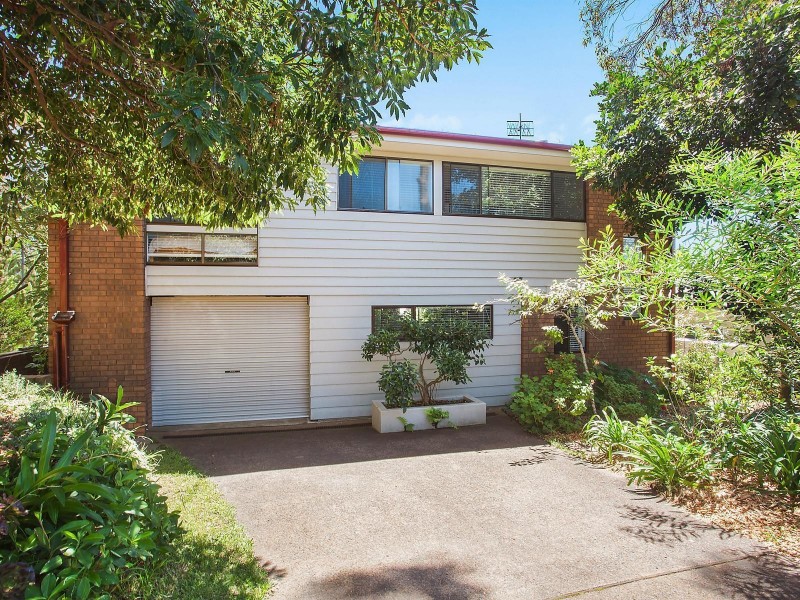 85 Beachview Esplanade, Macmasters Beach NSW 2251