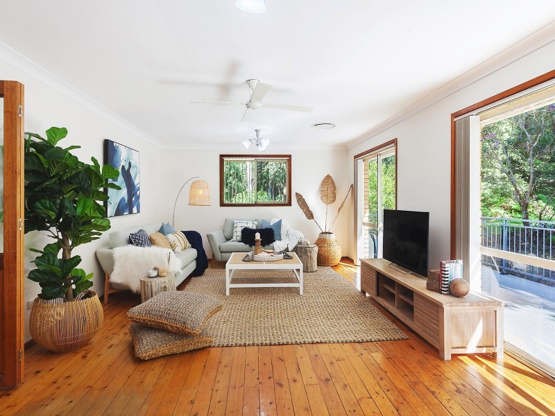 48 Pearl Beach Drive, Pearl Beach NSW 2256